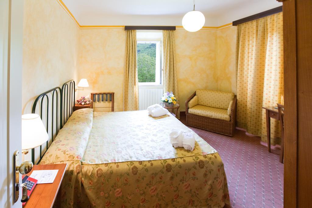 Terme San Filippo & Spa Castiglione dʼOrcia Δωμάτιο φωτογραφία